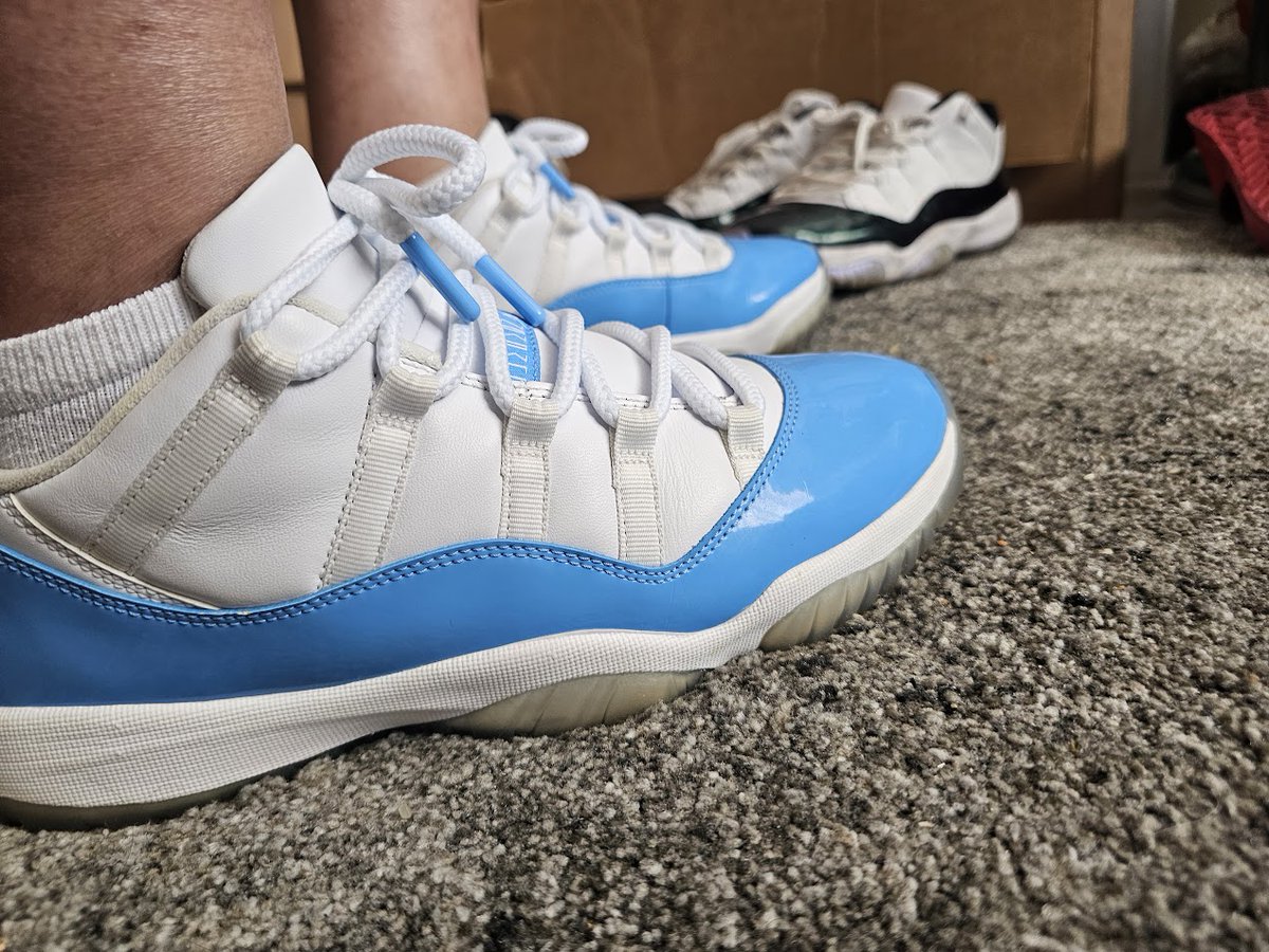 MrGamble2u's tweet photo. @zSneakerHeadz Mine still have some mileage to go. https://t.co/UrLuXfSesM