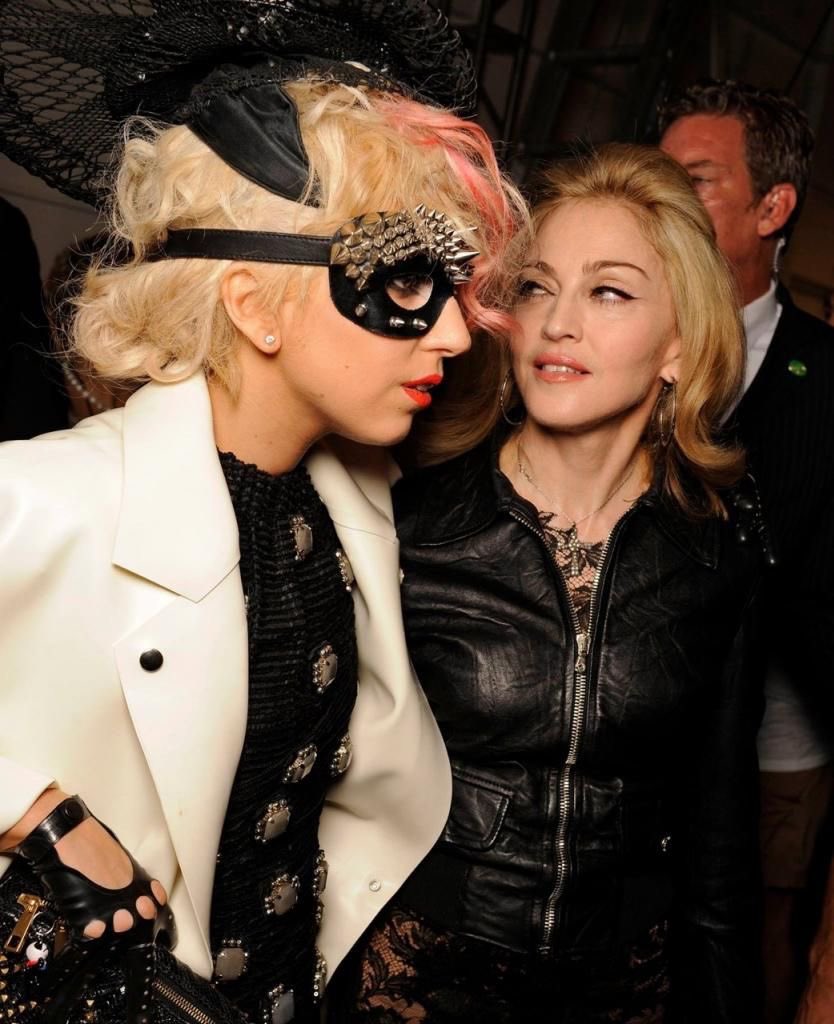 Info Lady Gaga tweet media