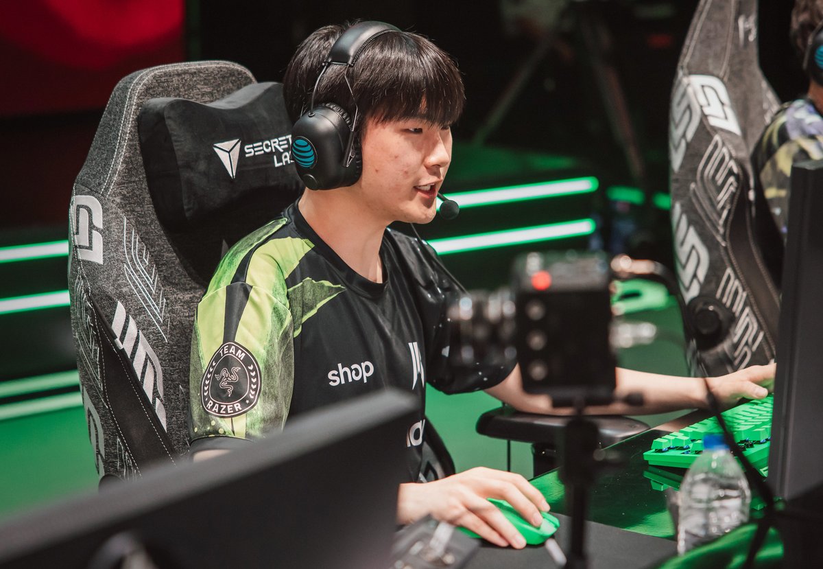Shopify Rebellion League of Legends tweet media