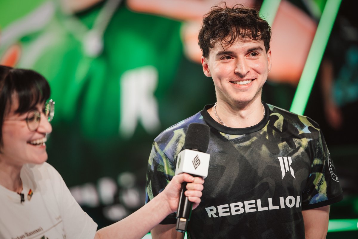 Shopify Rebellion League of Legends tweet media