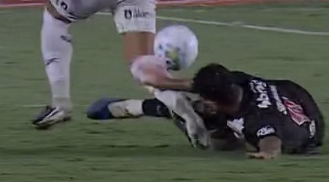 Rodrigo ★彡 tweet media