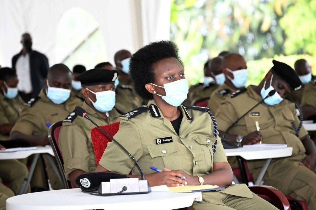 GideonSsekidde's tweet image. Uganda's on the move. Strong leadership, better investigations, safer nation. Securing communities, securing the future. Building trust, building a better tomorrow. Progress, peace, and prosperity for all.#GoldenPosts @KagutaMuseveni
 #SafetyMatters #SecureNation @PoliceUg
