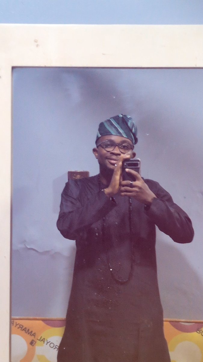oluwafemi ayaworan tweet media