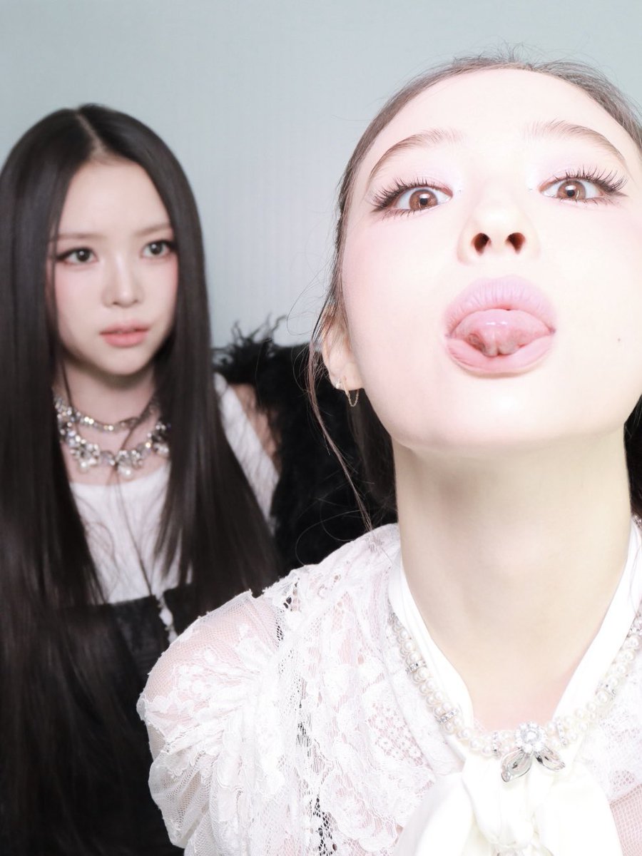 𝗰𝗵𝘂 tweet media