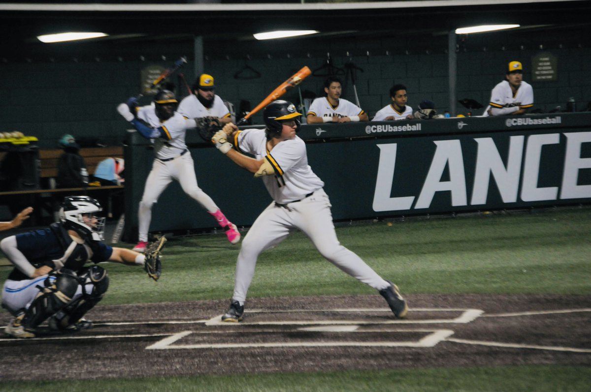 SamKinardBB2026's tweet photo. Quality reps. Strong ABs.
Continuing to develop as a two-way player—excited for what’s ahead. #readyforcollege #2026grad #Recruitment https://t.co/78Za4t1ogi