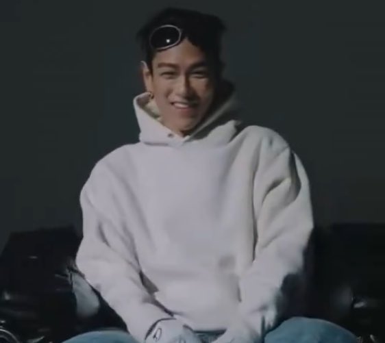 ovaya remus tweet media