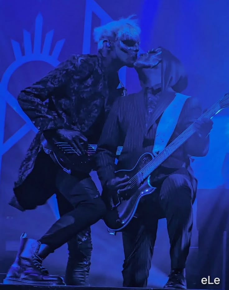 cherry !! ᛑᛗᛛ tweet media