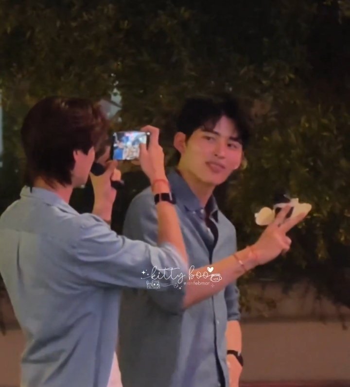 punch 𝜗𝜚˚⋆ tweet media