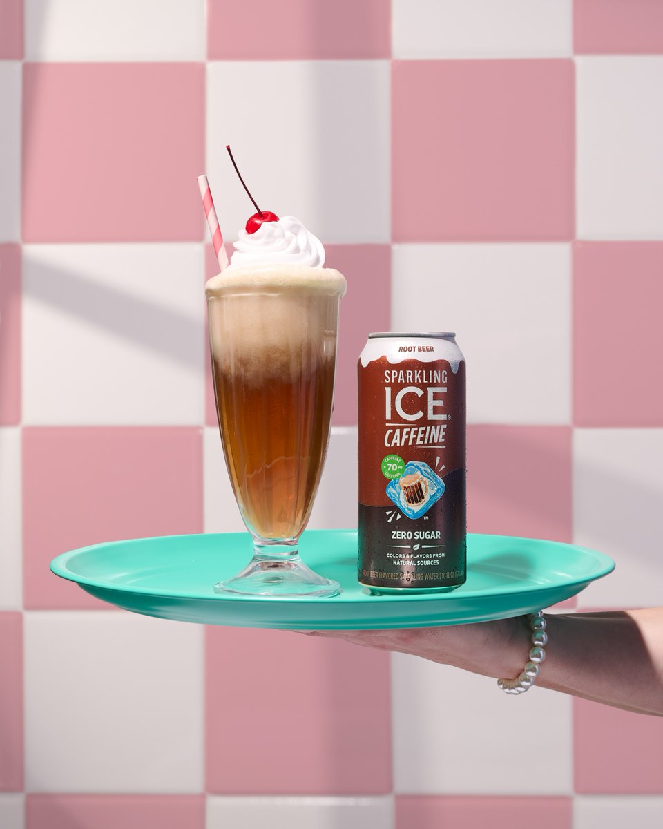SparklingIce's tweet photo. Time to make a pitstop at the Soda Shoppe! The all new Sparkling Ice Caffeine Soda Shoppe flavors make for a perfect float. https://t.co/2XSNQymYML