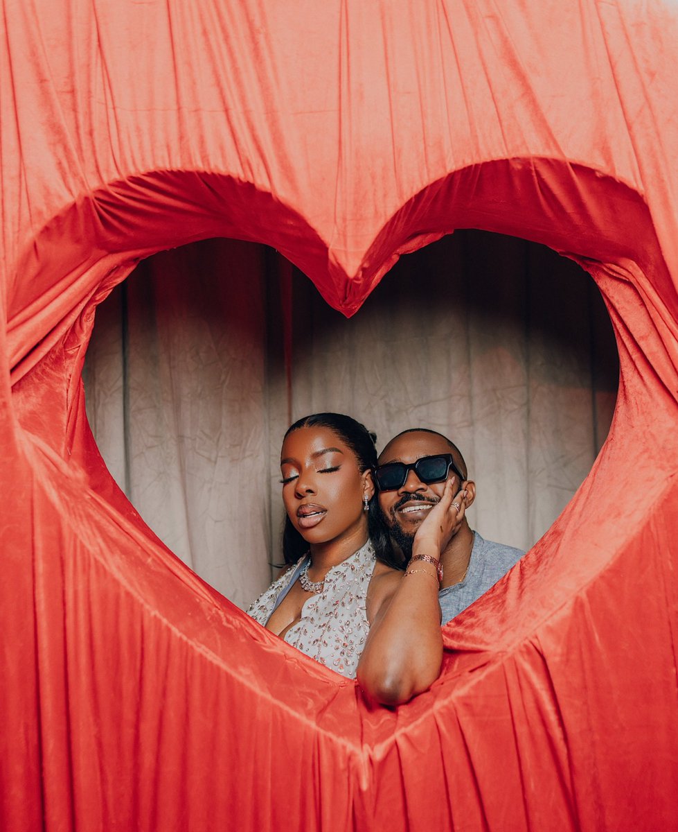 B ọ́ D tweet media