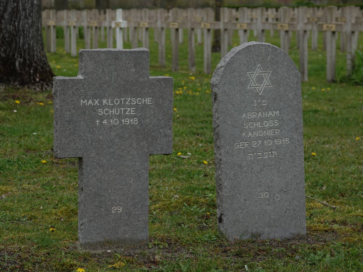 Andrew Holmes tweet media