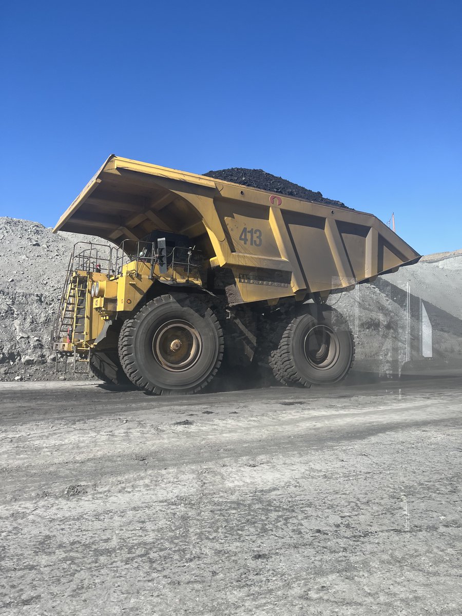 WYEconDev's tweet photo. Energy is Wyoming's largest sector, and communities are working to grow while continuing to support the state's coal and natural gas fields. Read about Campbell County’s approach. https://t.co/LyCbXFx2OT https://t.co/quQDxMuDxt