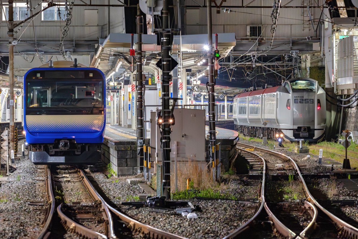 横横鉄道技研 tweet media