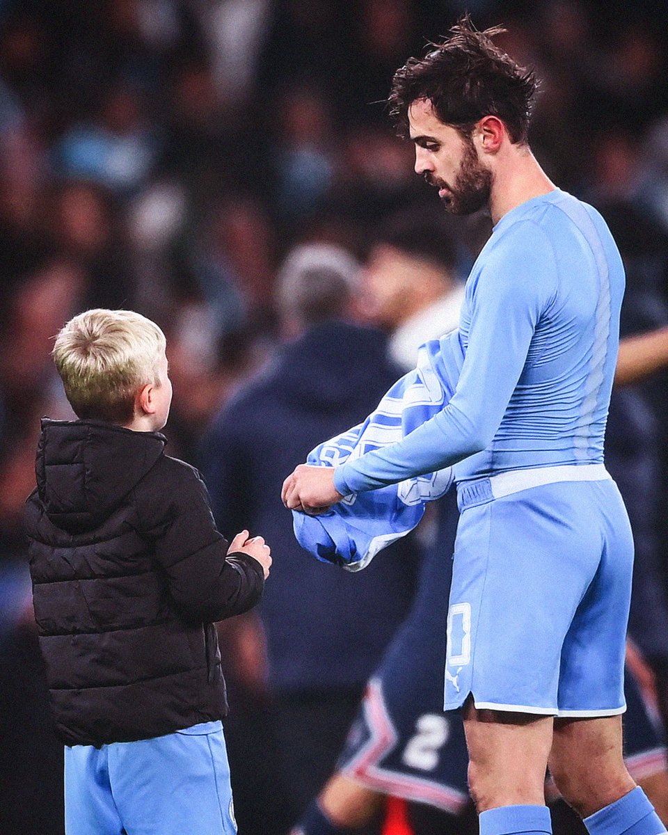 Insider City tweet media