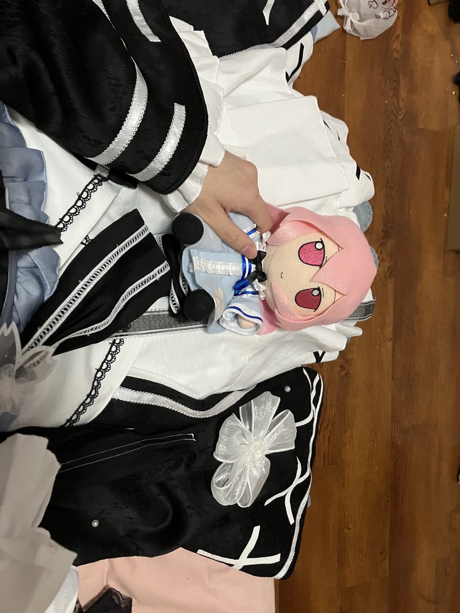 西行寺静 tweet media