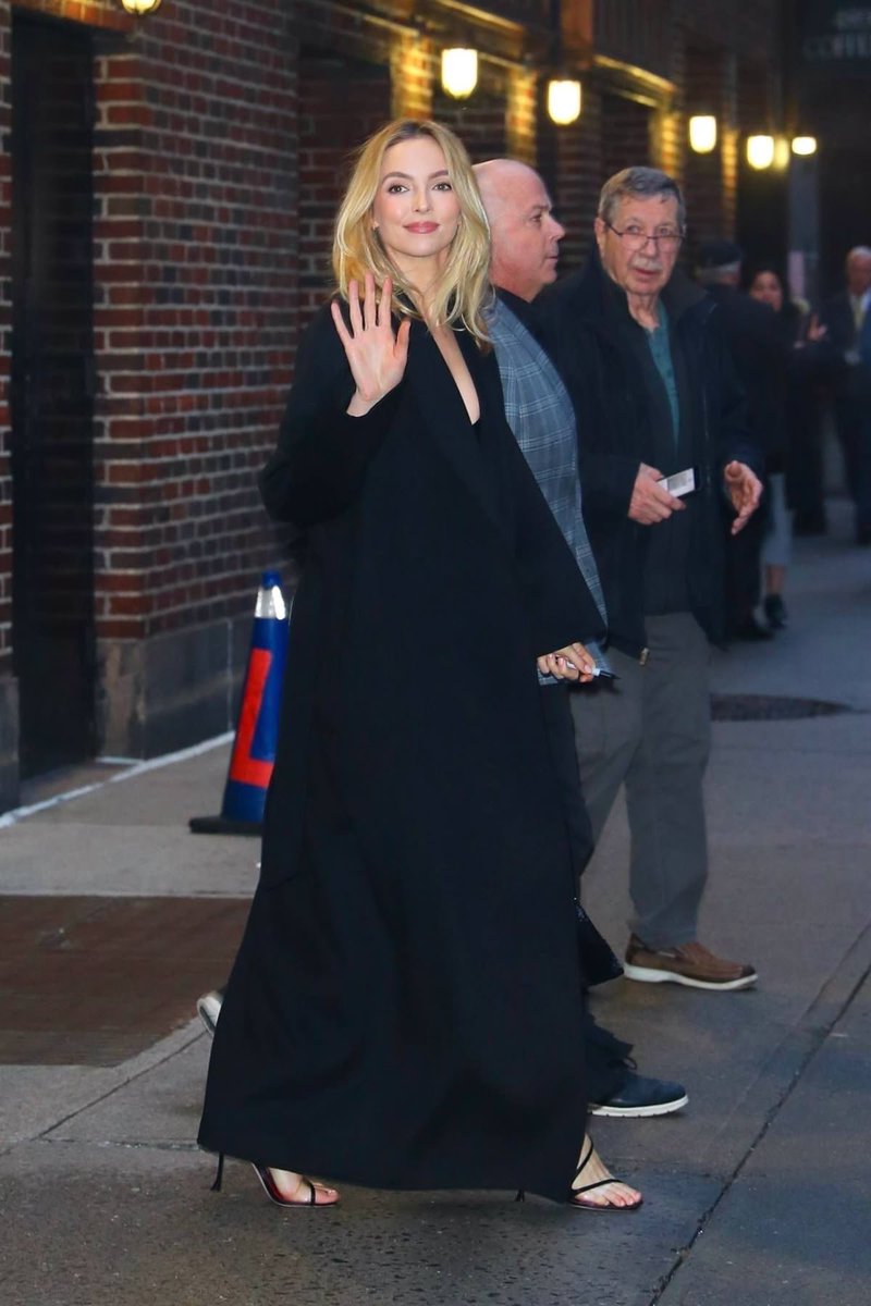 charlotte tweet media