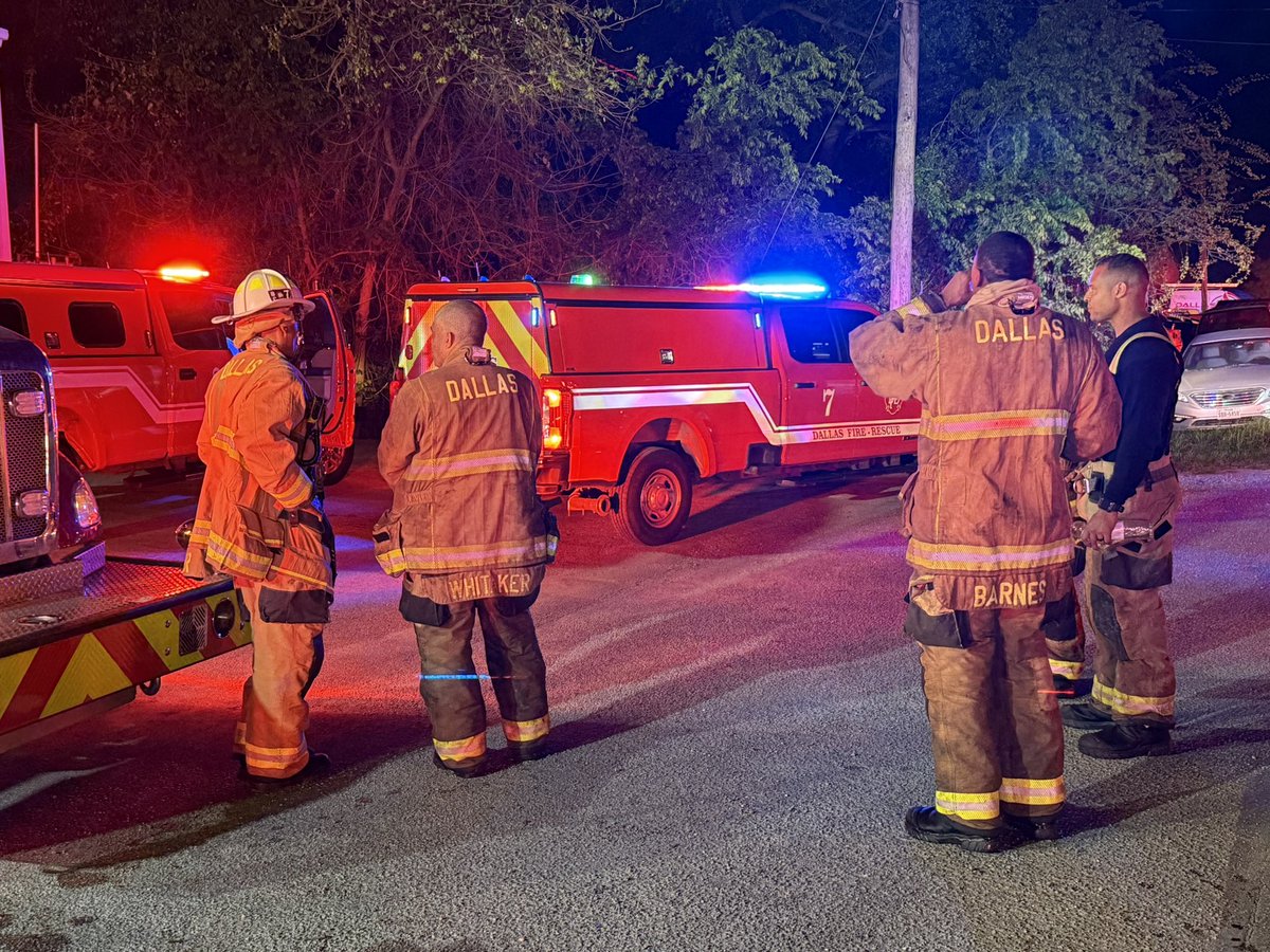 Box4Firebuffs's tweet photo. A special call for rehab on the west side of town late last night sent 896 to 11312 Mathis St. E30 declared a working fire prior to arrival and once onscene discovered heavy smoke and fire showing from a paint shed/booth next to the main structure. Difficult access required the use of master steams and ladder pipes to knock the fire down. 

Box 4 is the official provider of rehab services for Dallas Fire-Rescue. Box 4 Firebuffs is a volunteer staffed 501(c)3 charitable organization.