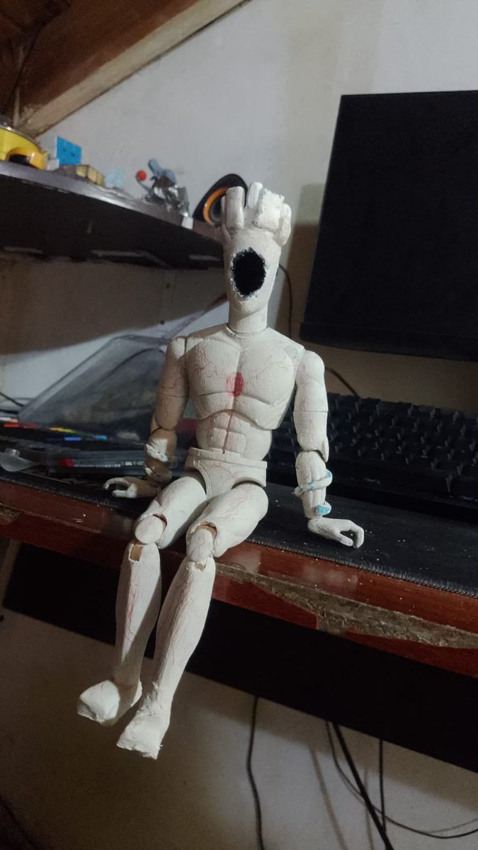 🦊 Sansi🦊#LegalicenElTussi tweet media