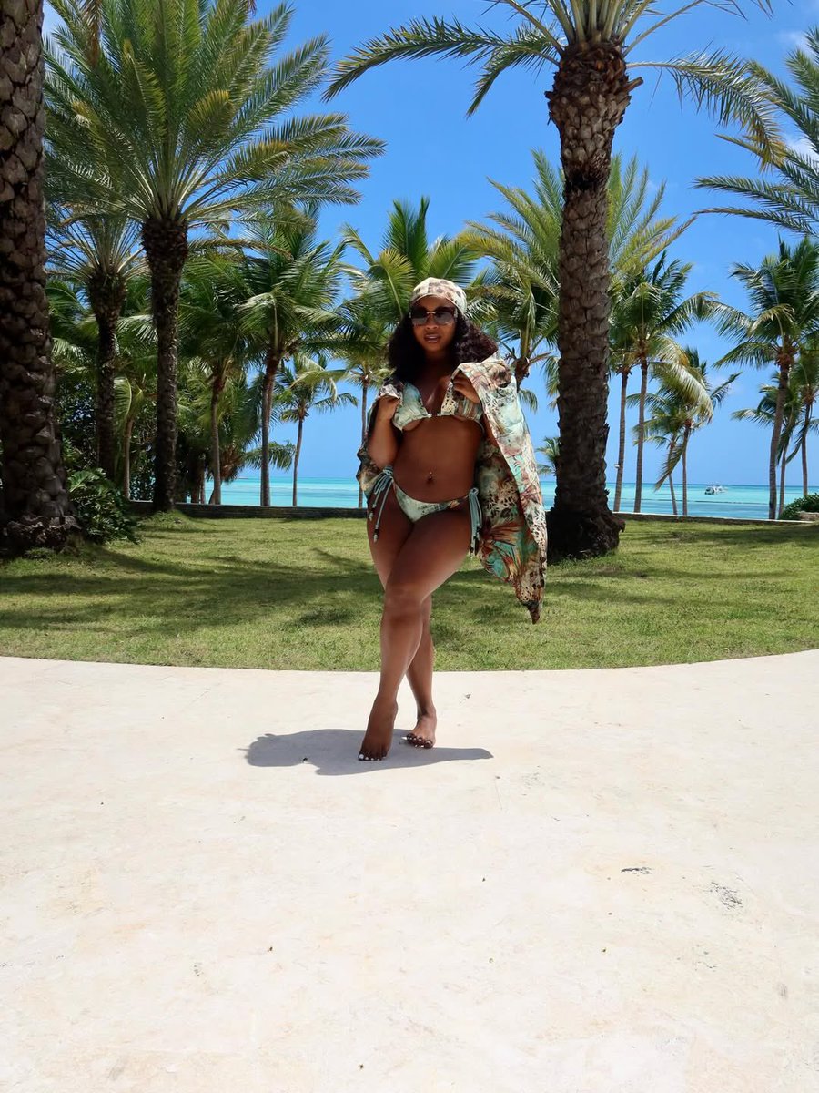 ًWave Checkers tweet media