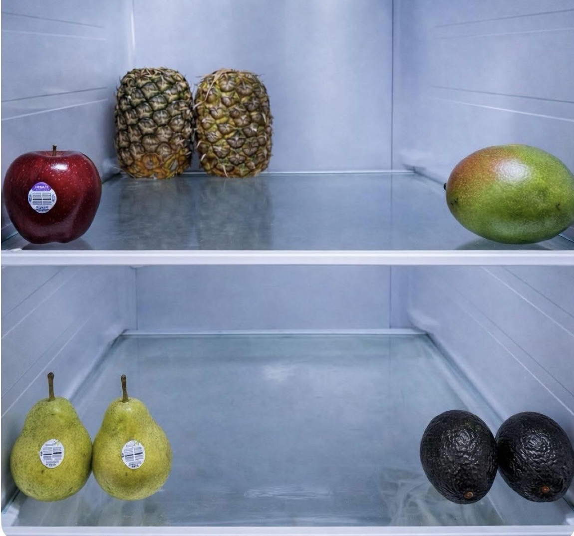 Guarromantico_'s tweet photo. Guardando las frutas por separado, porque en esta casa no se tolera la deslealtad. https://t.co/FpQuTt1VAK