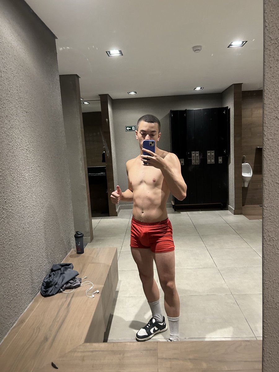 moranguinho🍓🥵 tweet media