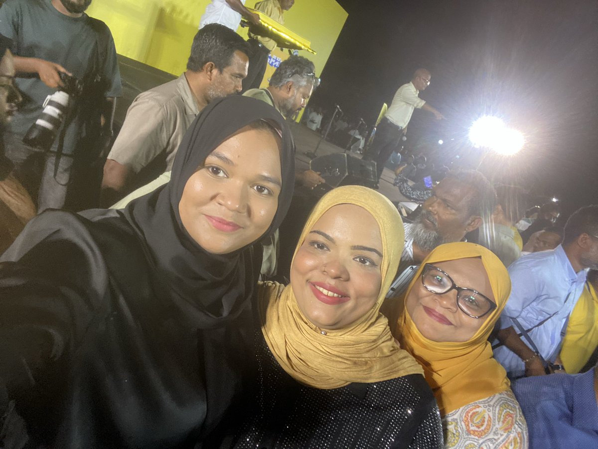 KhadeeUnfiltered tweet media