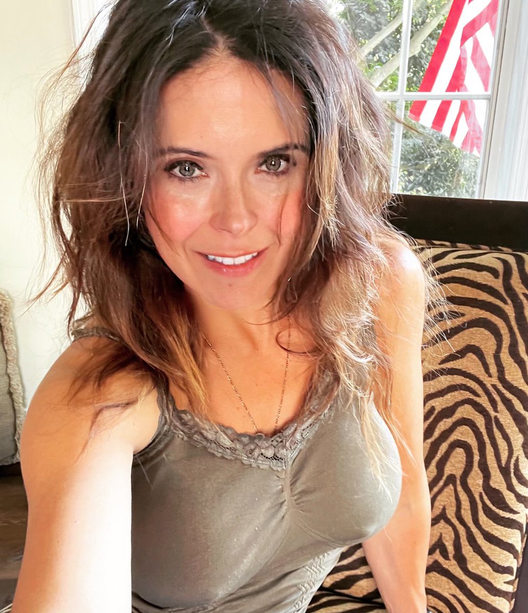 Mrs Poindexter tweet media