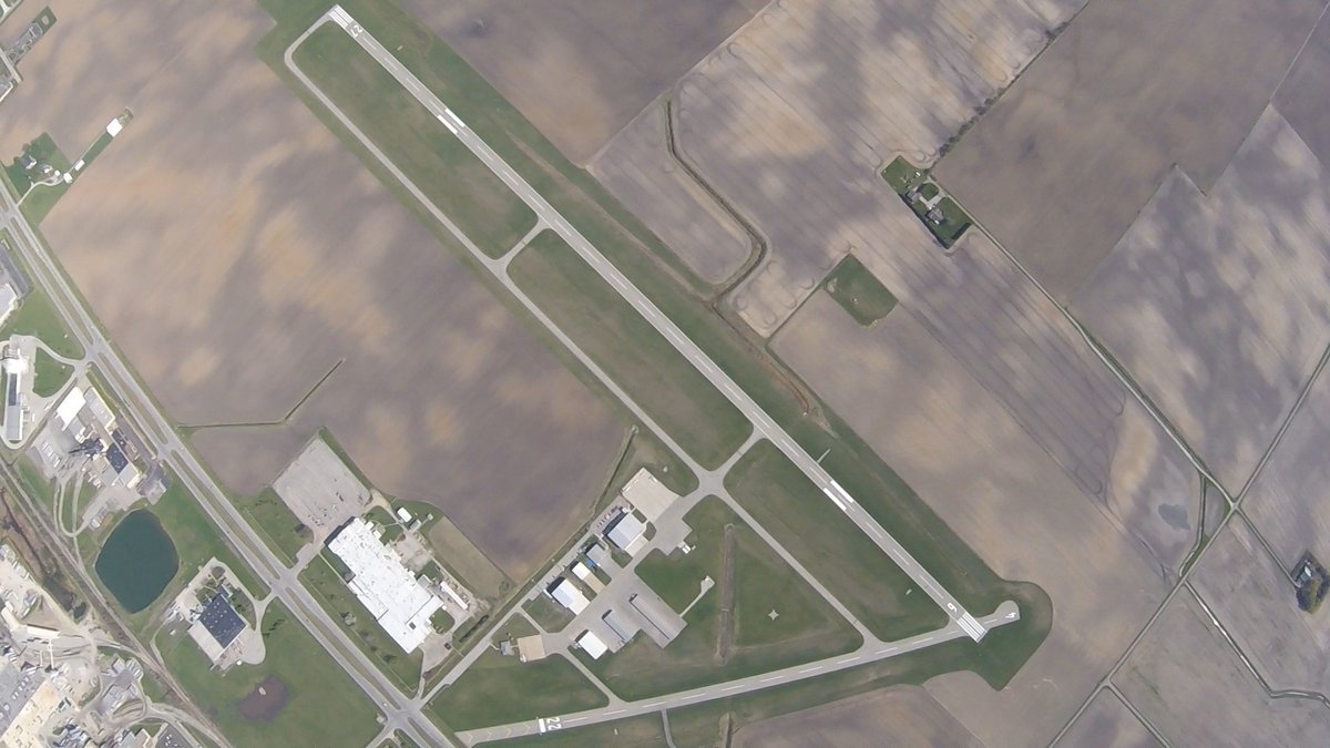 SkydiveINDY's tweet photo. The playground opens for the season on April 17th!

For more info., our FAQs, or to book your slot, visit https://t.co/g37yrYpjGO.

#openingweekend https://t.co/5AaaO8A6yr