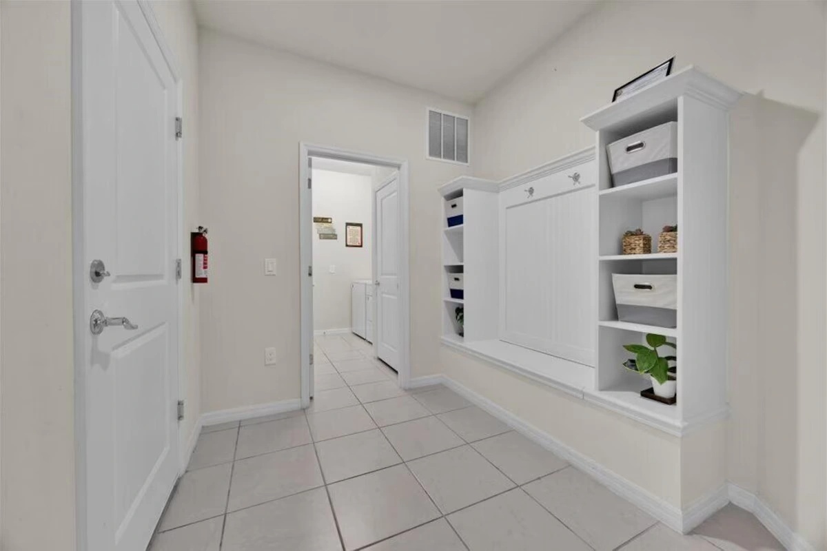 airfvh's tweet image. Windsor Island Escape 
 Book your stay now
 airfvh.com/windsor-island…
#vacationvibes #DavenportFlorida #vacationmode #luxuryvacationrentals #PoolLife #vacation #FamilyFun #FloridaGetaway #VacationVibes #vacationmood #WindsorIslandResort #ClermontFlorida