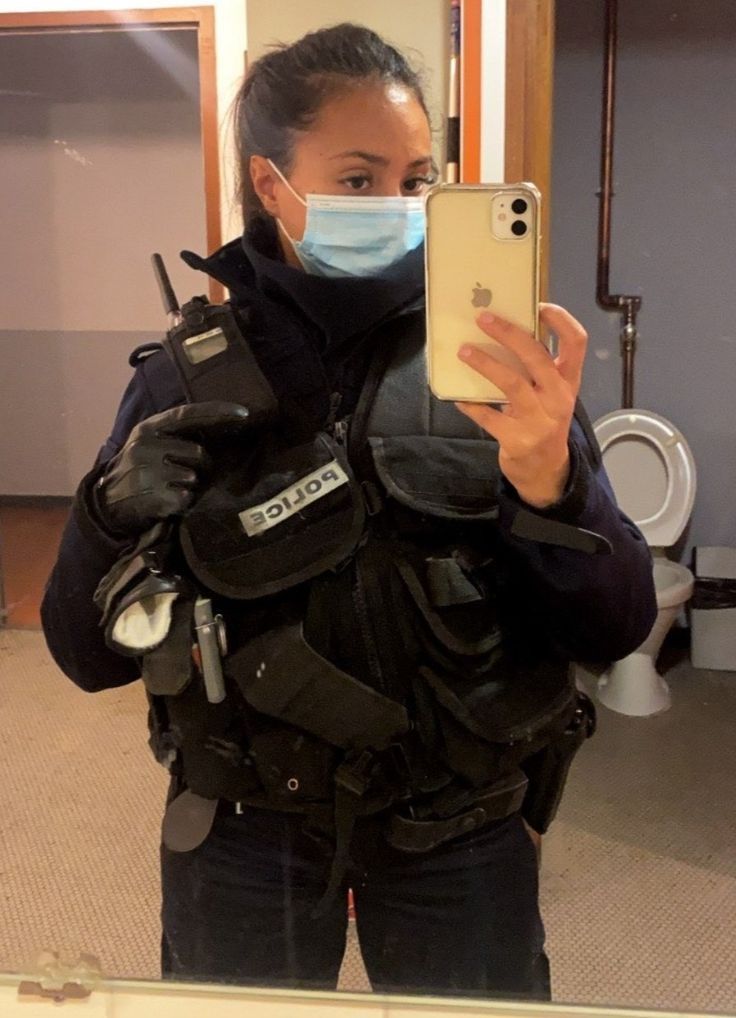 La policière👮‍♀️ tweet media