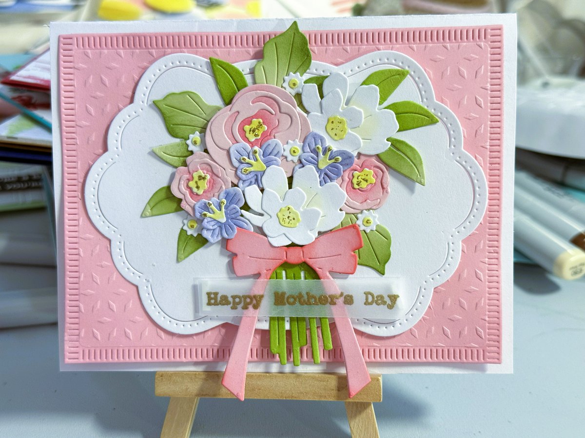 justforunotes's tweet photo. Handmade Fancy Mother's Day flower bouquet card with mixed blooms - choice of inside sentiment. https://t.co/l533IhAQsa via @Etsy https://t.co/I6hAKb6usb