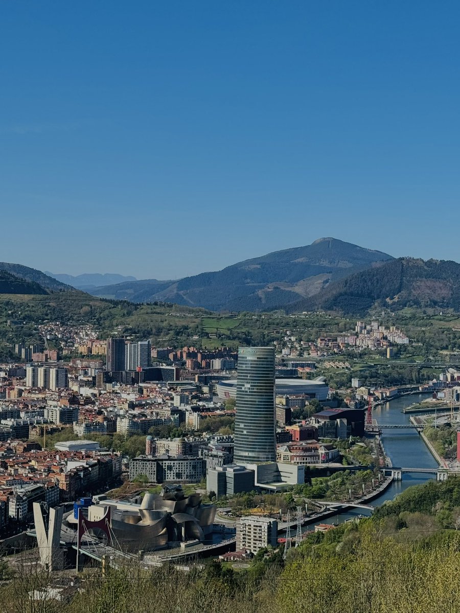 aroa_santamaria's tweet photo. Primera etapa @ehitzulia 2026.
C.R.I (Bilbao-Bilbao) 🚴🏽‍♂️ https://t.co/kRRUrdCo3Z