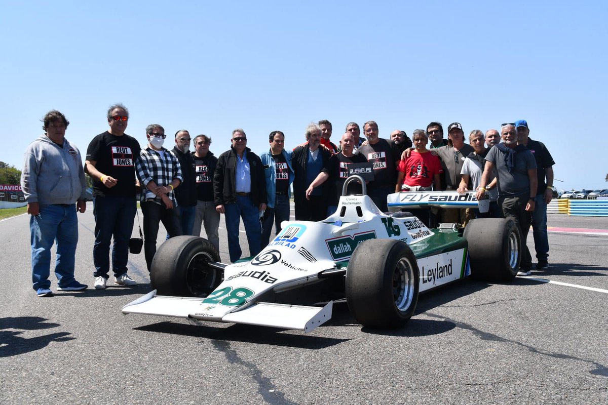 Alejandro de Brito @jadb1 tweet media