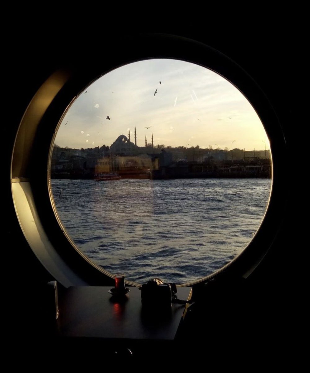 bercesteikalem's tweet photo. “…Her tartışma seni büyütmüyor,her mücadele seni yüceltmiyor,her yara seni olgunlaştırmıyor.

Bazı savaşlar seni sadece tüketiyor…” https://t.co/mSZC4zbnOc