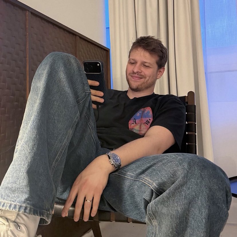 semo 🐥 tweet media