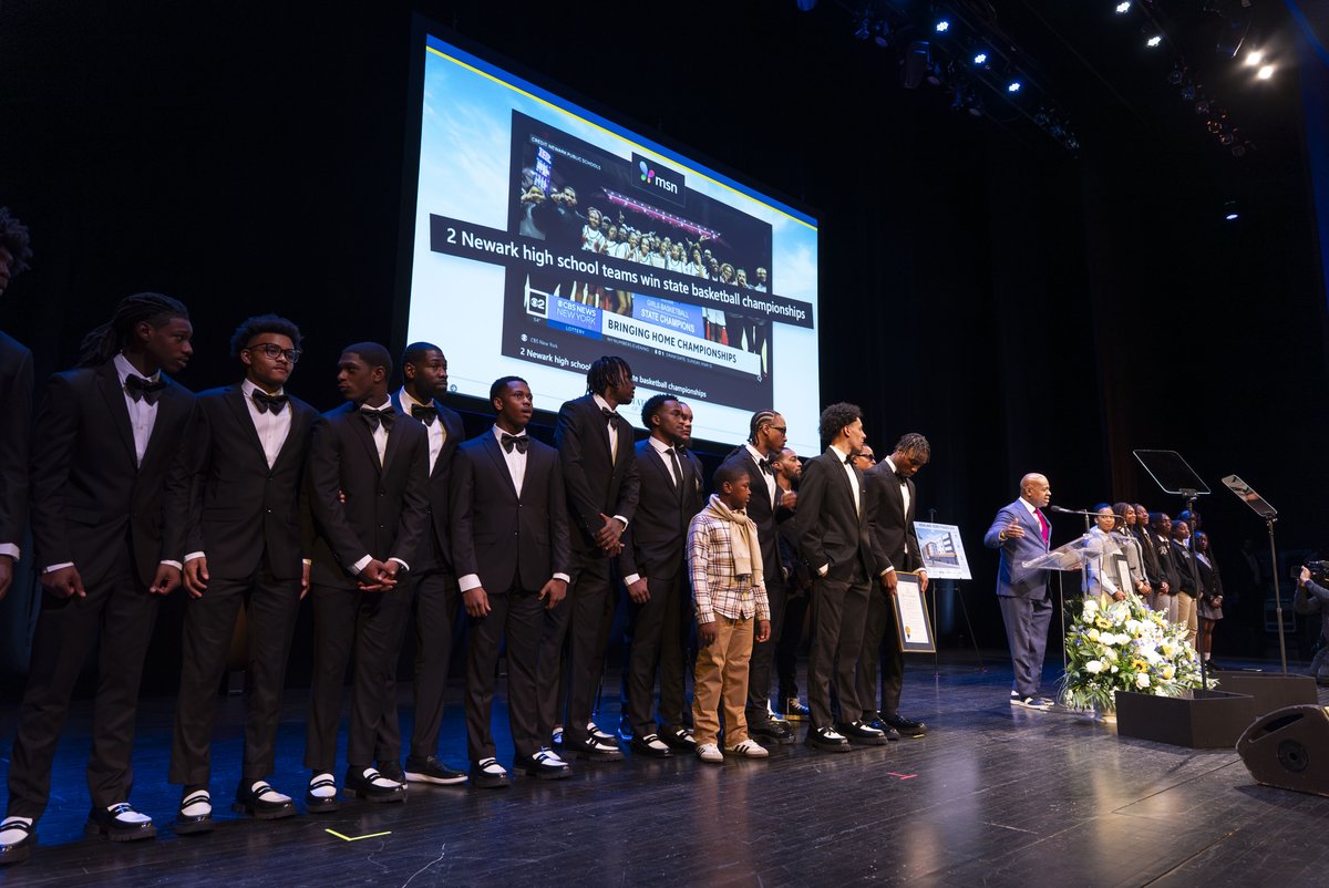 CityofNewarkNJ's tweet photo. The Arts High School Girls’ Basketball team and the Malcolm X Shabazz High School Boys’ Basketball team brought home state championships, making history, and making Newark proud!
The future is bright - and it’s built right here in our city.
#NewarkForward #NewarkAndProudOfIt https://t.co/3n7bdepsFS