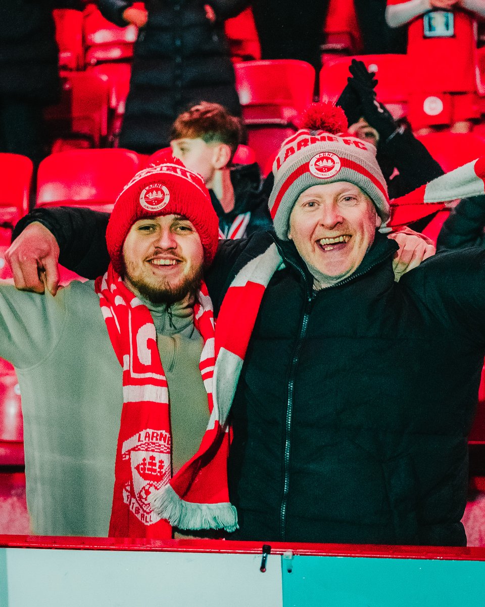 Larne Football Club tweet media