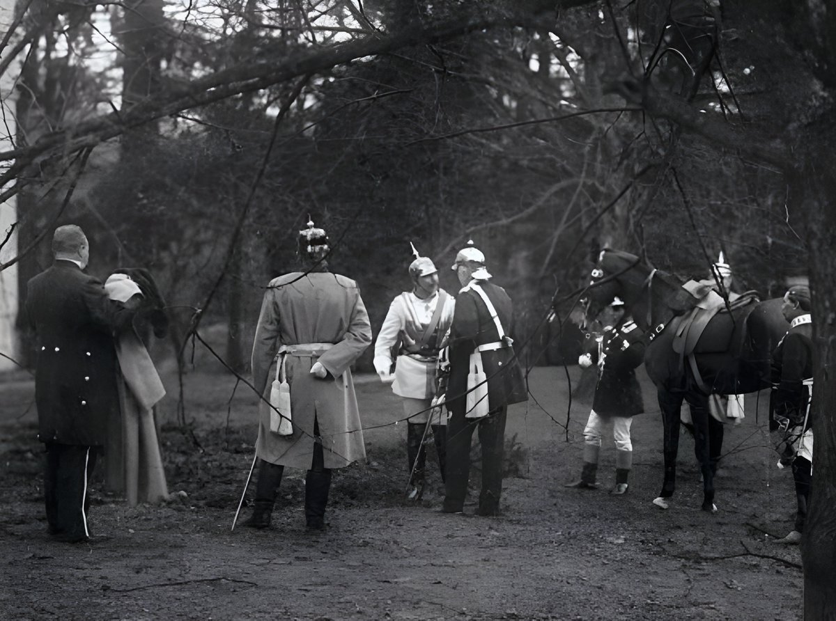 ℭ𝔥𝔯𝔦𝔰𝔱𝔬𝔭𝔥 𝔚𝔞𝔤𝔫𝔢𝔯-𝔏𝔦𝔢𝔟𝔥𝔞𝔟𝔢𝔯 tweet media