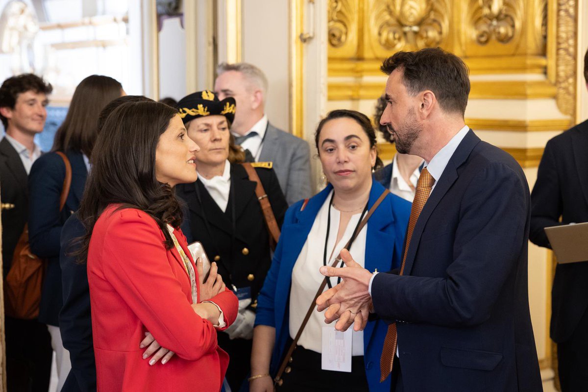 Éléonore Caroit tweet media