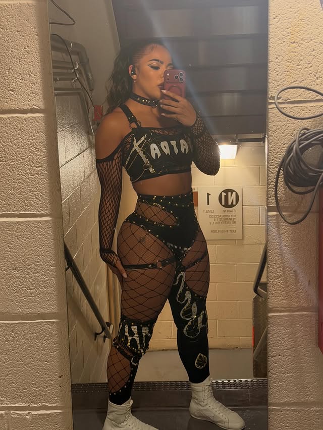 ☆J. || Not @Jaida_Parkerwwe tweet media