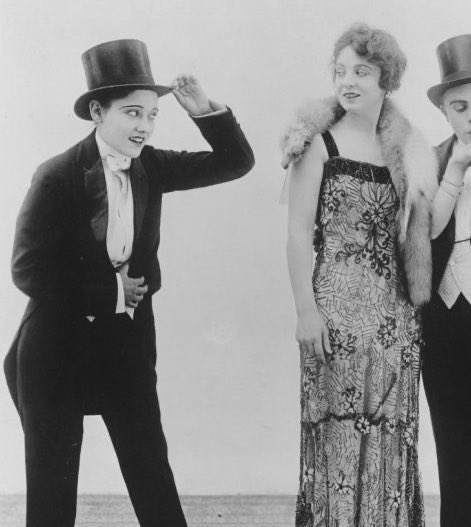 liz 𝜗𝜚 ࣪ tweet media