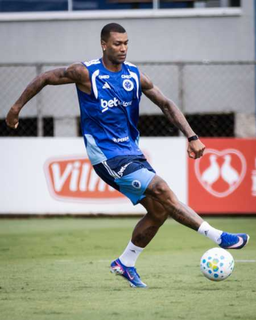 jornalhojeemdia's tweet photo. Mensagens enviadas por engano geraram punição e corte de Walace no Cruzeiro

https://t.co/bTm7X3wGTm

#walace #cruzeiro #punição #corte #copalibertadores #matheuscunha #barcelonadeguayaquil #jornalhojeemdia

📷 Gustavo Aleixo/Cruzeiro https://t.co/WQZU2Zzfwj