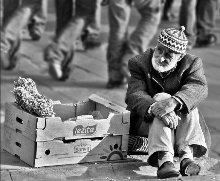 "Toparlanıyor muyum , dağılıyor muyum bilmiyorum ama çabalıyorum sürekli hafız..."
