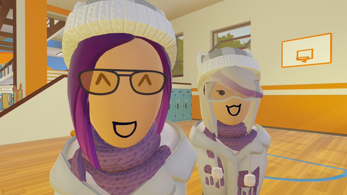 KamTheCreatr's tweet photo. All there is to really do is to commemorate it all, and meet your old friends once again before it all goes away.

Been enjoying the chats with friends I've been with still, new ones I've met now, and old ones that came back for a last time. 

Gonna miss Rec Room a lot. https://t.co/25dfz2gE2T