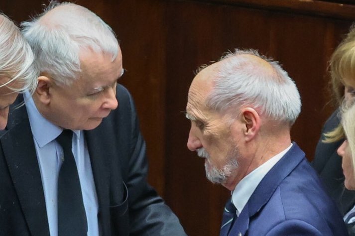 mec.Prado tweet media