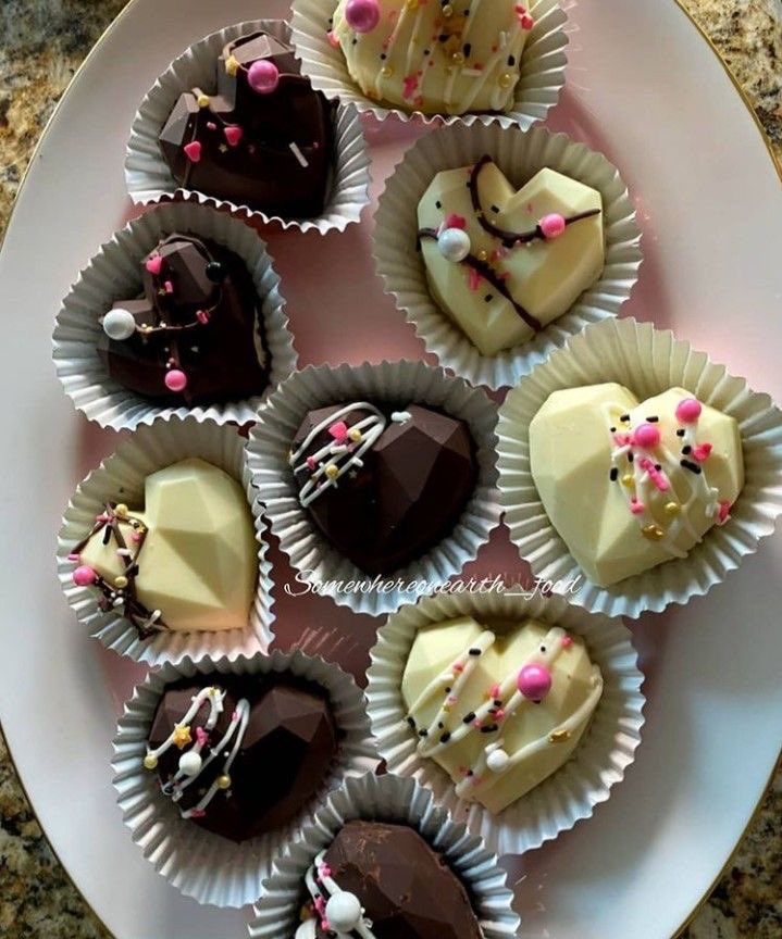 len ★ 8 IS FATE tweet media