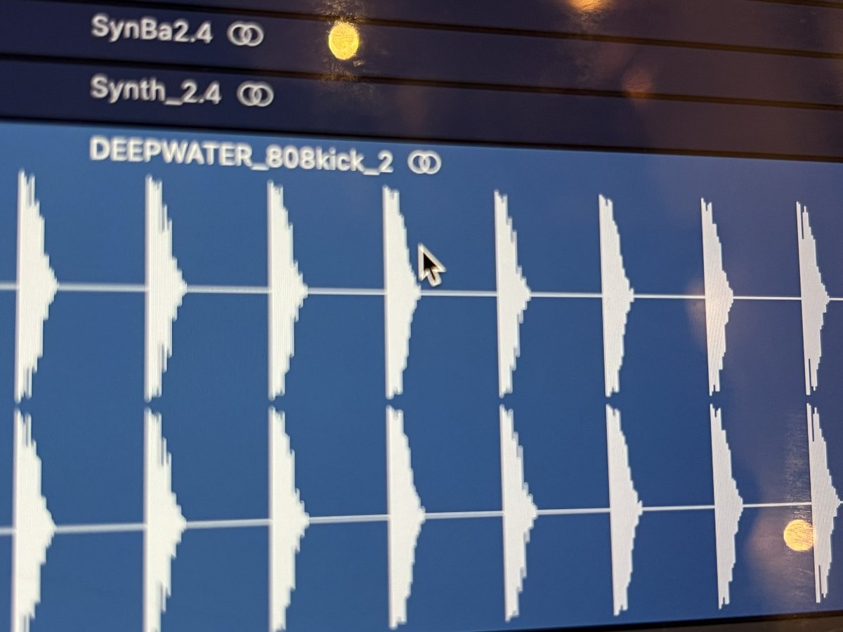 梵游全 tweet media
