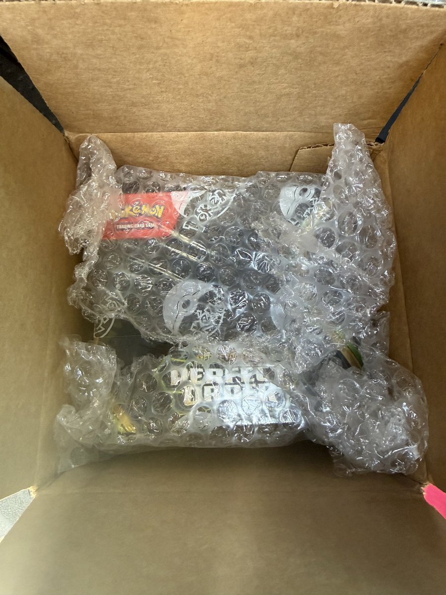 California Condor 🃏 tweet media