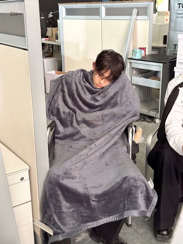 ece ⁷ 🐣 | ENHYPEN IS 7 tweet media