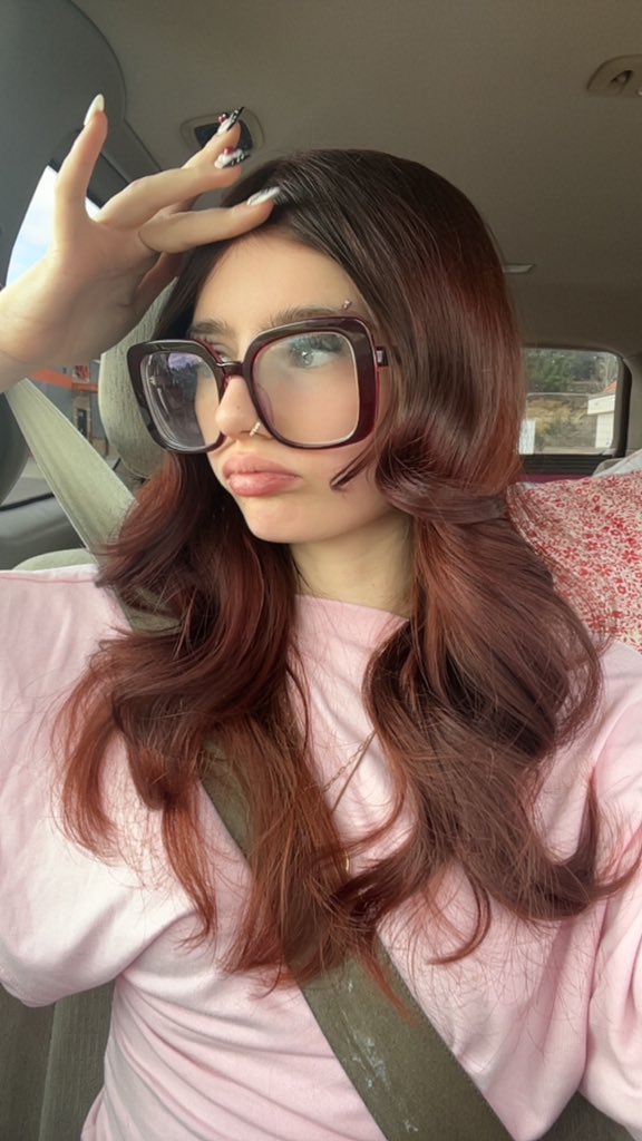 princess emy ♛ tweet media